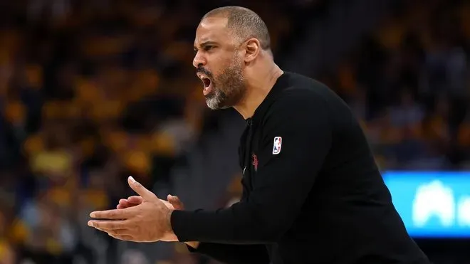 三亿体育官网-记者：火箭给人很糟糕的感觉，但其实他们攻防均联盟前10